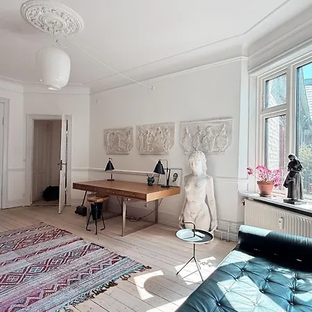 Apartmentincopenhagen 1618 *